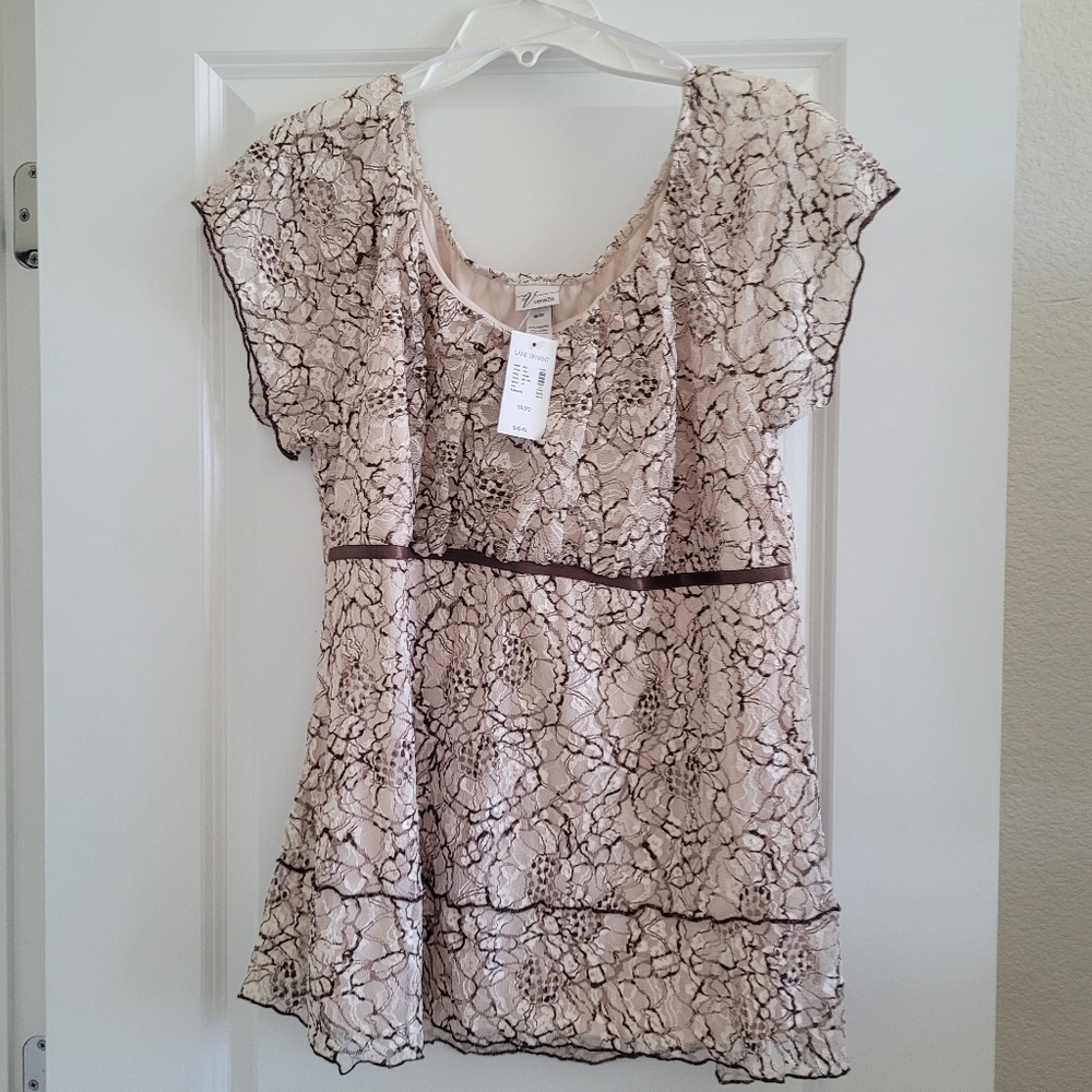 Venezia women's short sleeve top 18/20